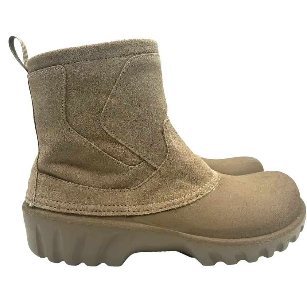 Crocs Ambler Khaki Suede Waterproof Boots Men's Size 13 Fisherman Outdoors Gorp
